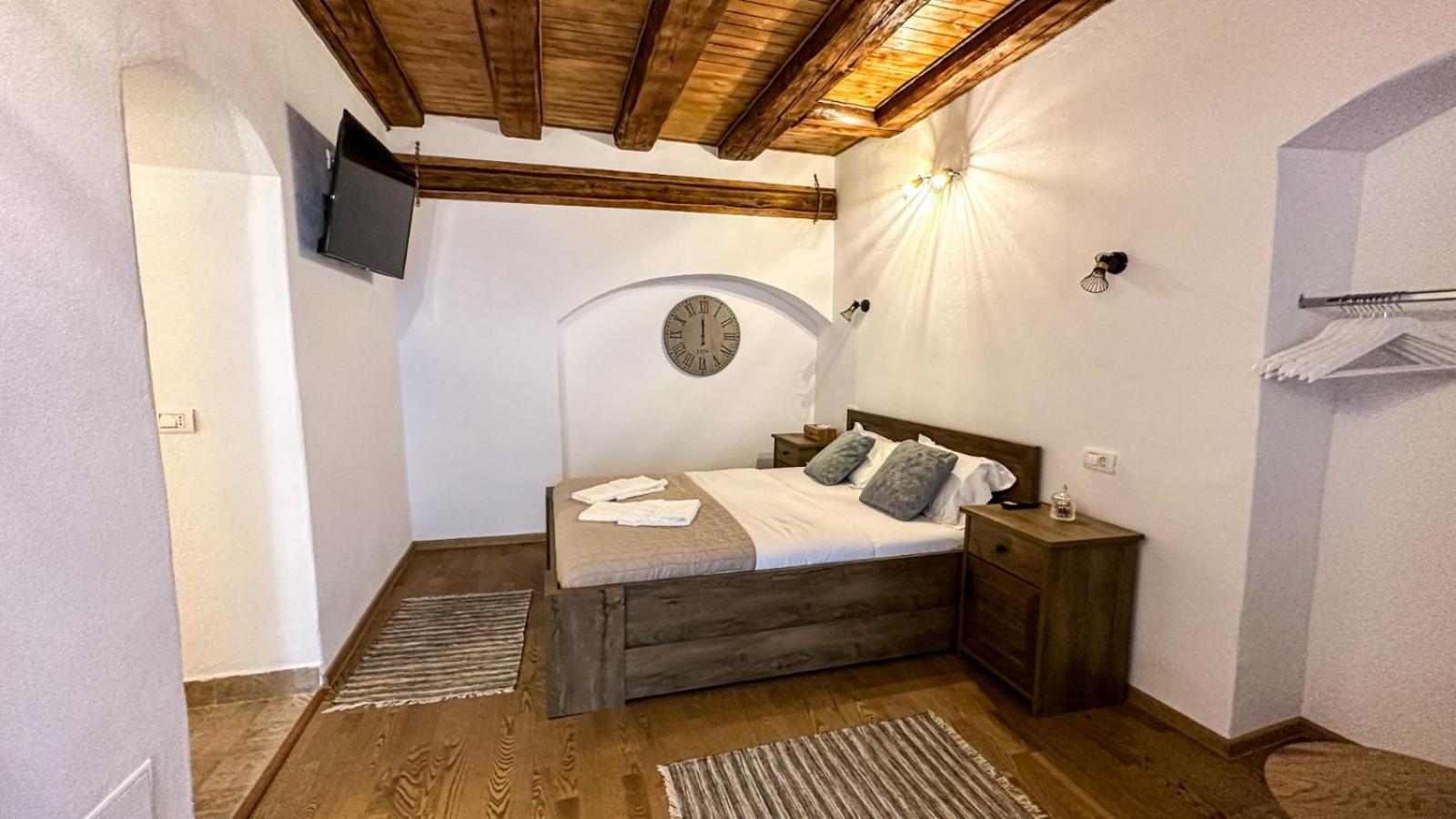 Central Garden Apartments Braşov Extérieur photo